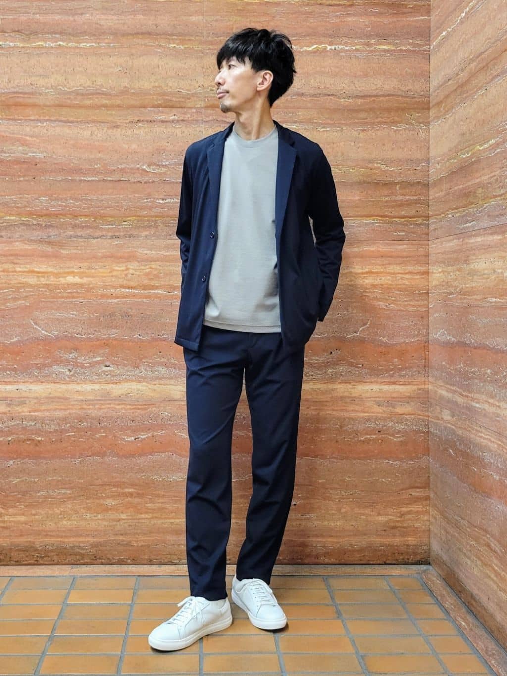 piroyaさんの「TAKEO KIKUCHI｜リラックス カーディガン ジャケット」を使ったコーディネート