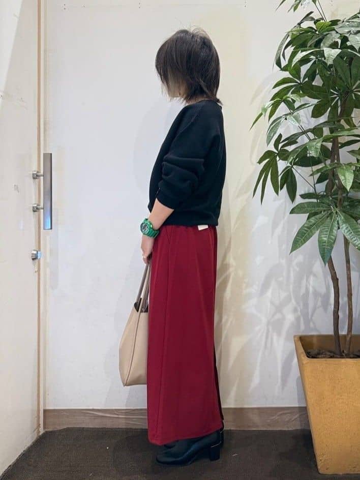 misakiさんの「SHOO･LA･RUE｜【洗濯後しわになりにくい】ポケット付き ナロースカート」を使ったコーディネート