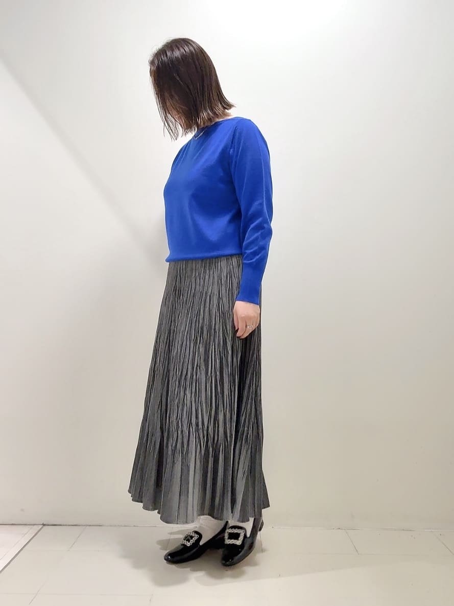 YUIさんの「UNTITLED｜【8色展開／コンパクト丈】レーヨン混 コクーンニット」を使ったコーディネート