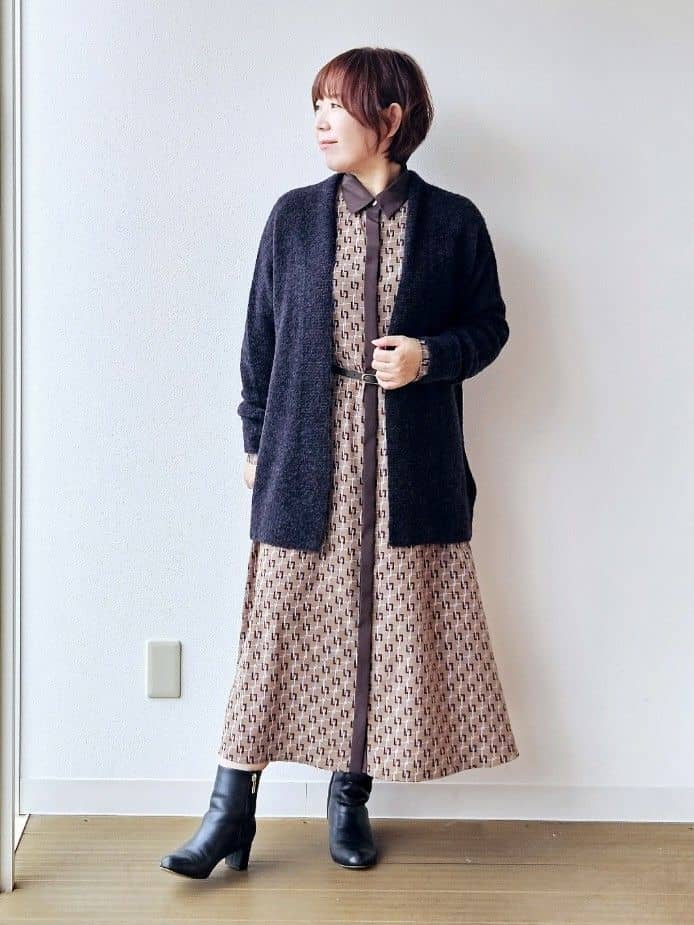 やじまさんの「UNTITLED｜【ウエストリボン/前開きボタン/レトロモダン】チェーン柄フレアワンピース」を使ったコーディネート