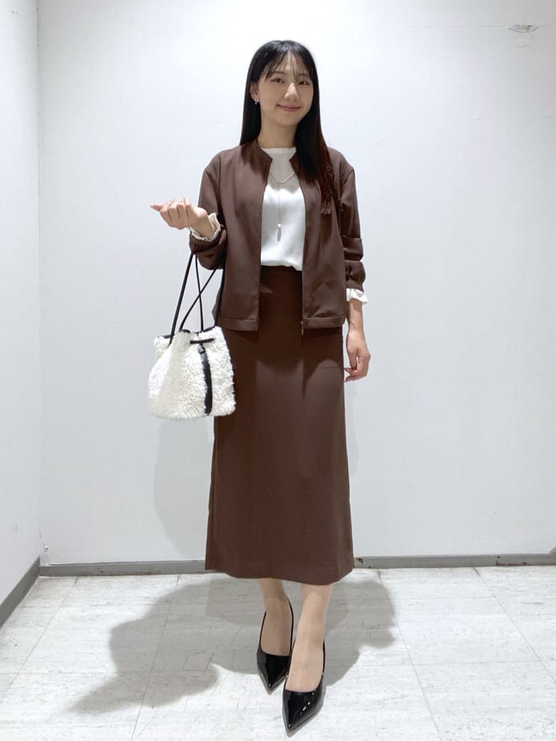 meiさんの「INDIVI｜【洗える／UVケア／吸汗速乾】ジョーゼットライトブルゾン」を使ったコーディネート