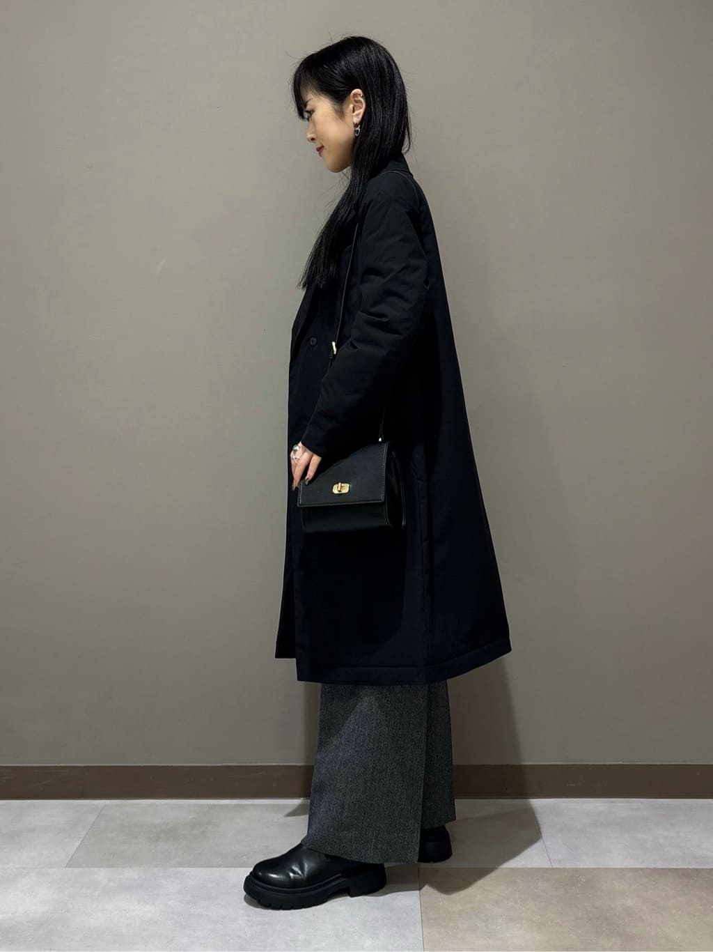 KEIKOさんの「INDIVI｜【超軽量／蓄熱】ライトパフチェスターコート」を使ったコーディネート