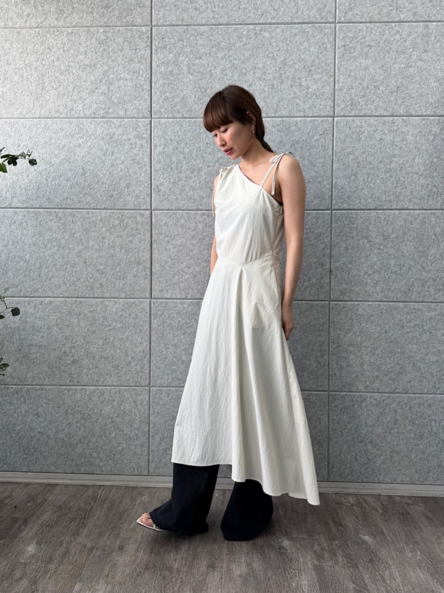 designer yukaさんの「CODE A｜asymmetry ribbon one－piece」を使ったコーディネート