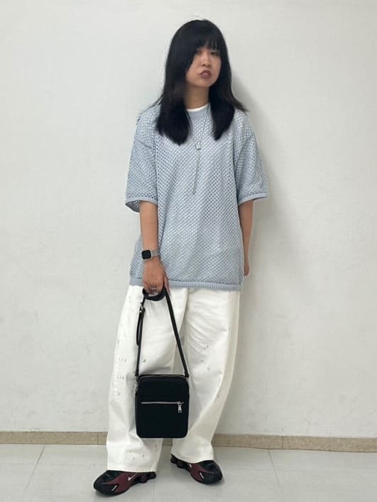 MANAさんの「tk.TAKEO KIKUCHI｜バレルシルエットパンツ（デニム＆カラーパンツ）」を使ったコーディネート
