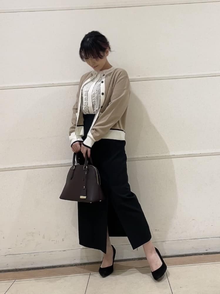 watanabeさんの「UNTITLED｜【アンサンブル可/ジャケット風】ウールミラノリブカーディガン」を使ったコーディネート
