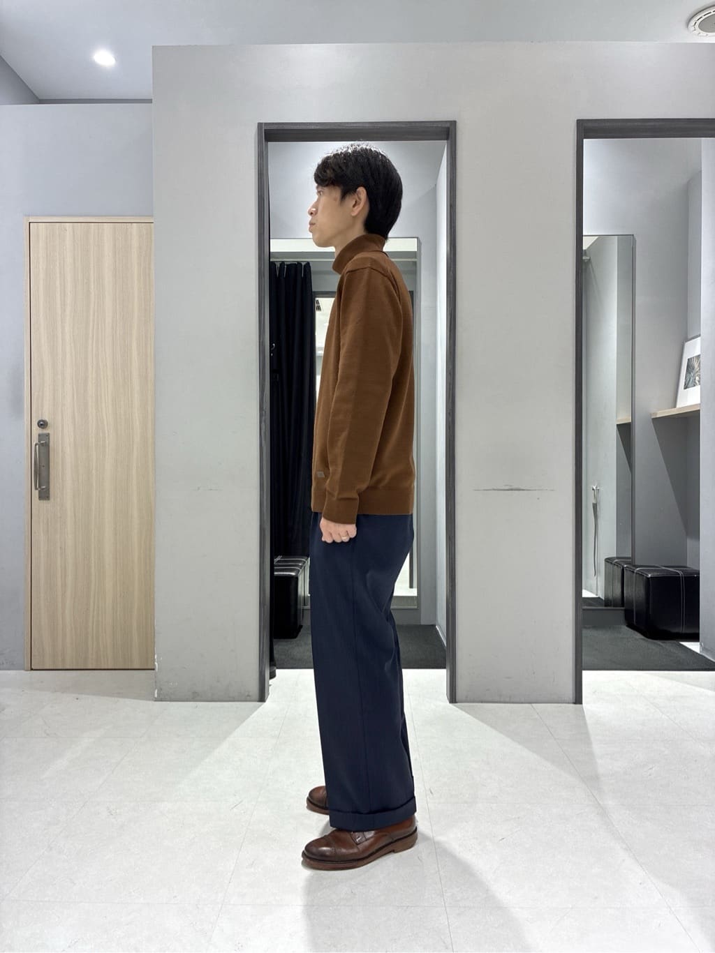 わいずみさんの「TAKEO KIKUCHI｜【尾州織】ショールカラー カーディガン」を使ったコーディネート