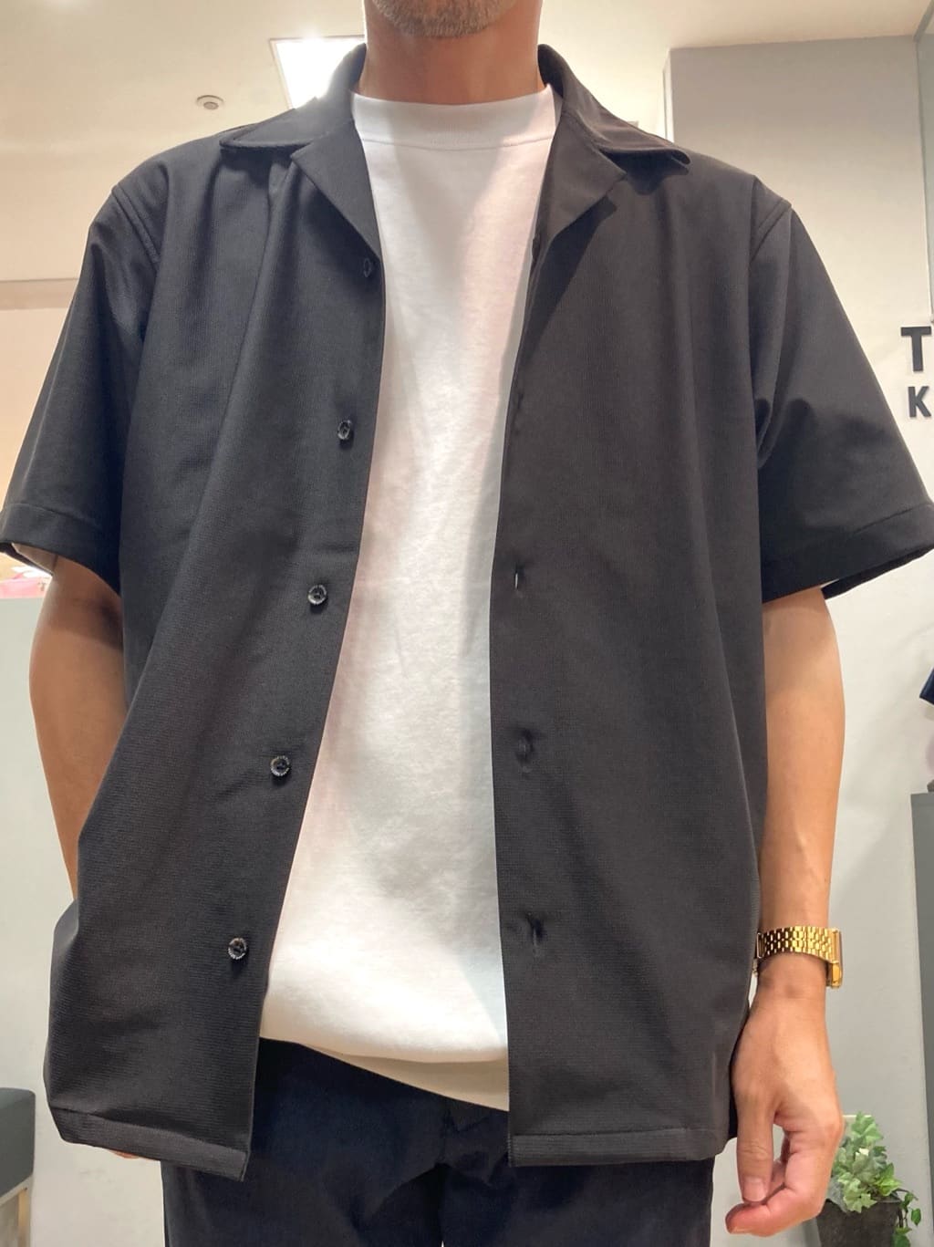 シュンさんの「TAKEO KIKUCHI｜【COOL CITY WEAR】エアートール オープンカラーシャツ /接触冷感・通気性」を使ったコーディネート