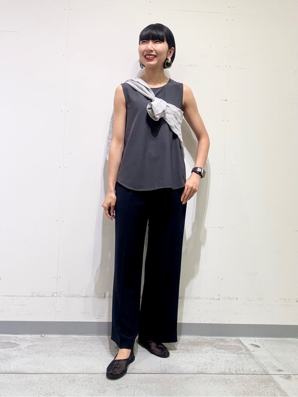 naoさんの「INDIVI｜【着る日傘／遮熱／UVケア】ワイドパンツ」を使ったコーディネート