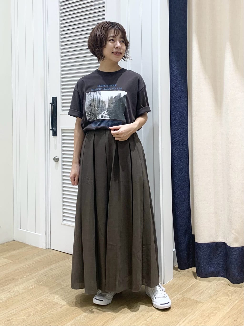 IMARIさんの「Dessin｜【ユニセックス・洗える】オーガニックコットンロゴ入りTシャツ」を使ったコーディネート