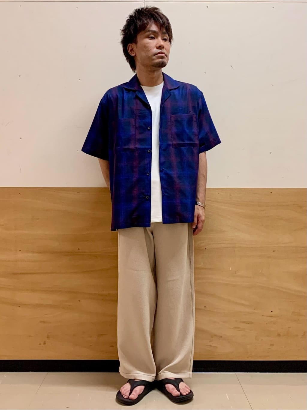 MATUさんの「THE SHOP TK｜オンブレチェック半袖シャツ 洗濯機OK」を使ったコーディネート
