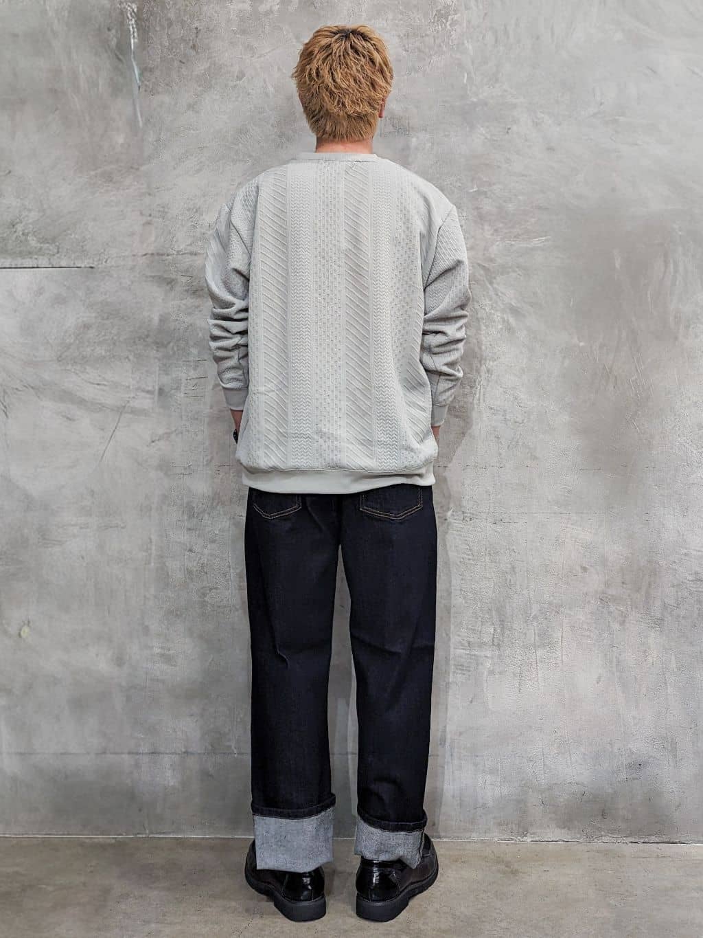 daiさんの「THE SHOP TK｜【無地に飽きた方へ】ふくれジャカードスウェット　洗濯機OK/6色展開/ユニセックスでおすすめ！」を使ったコーディネート