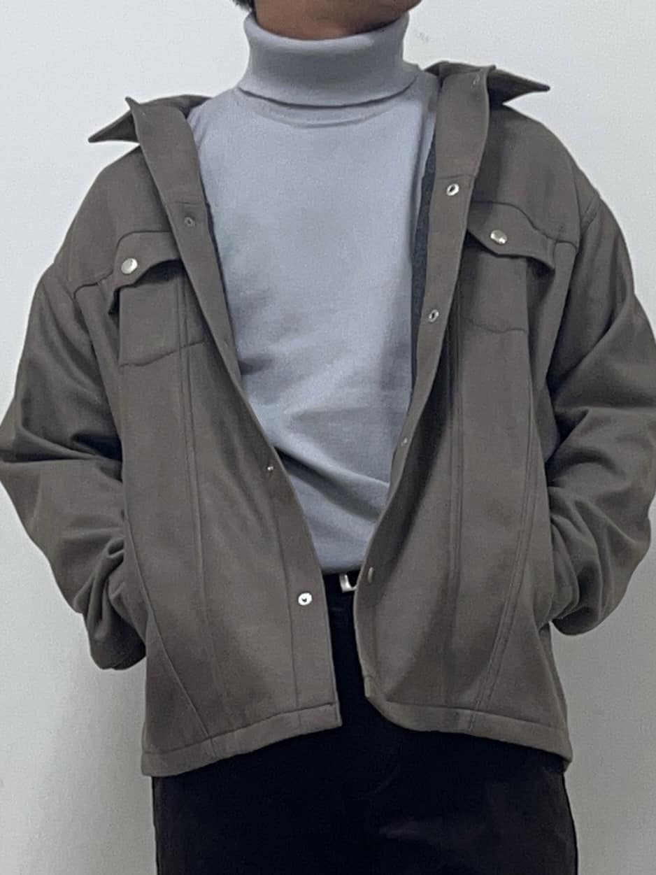 Hiroさんの「TAKEO KIKUCHI｜アンチピリング タートルネック ニット」を使ったコーディネート