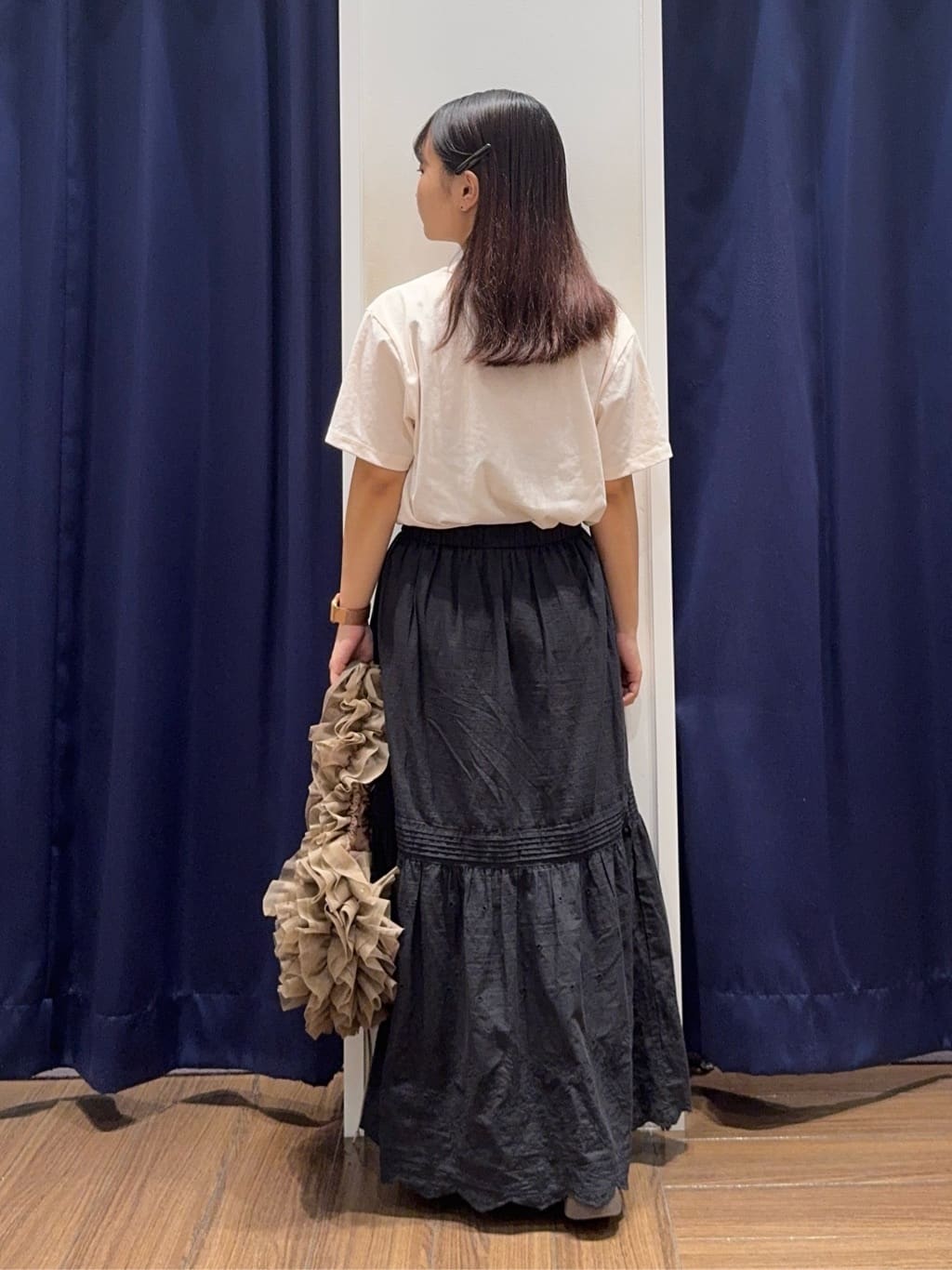 cherryさんの「THE SHOP TK｜カレッジ＆フォトプリントTシャツ【洗濯機OK】」を使ったコーディネート