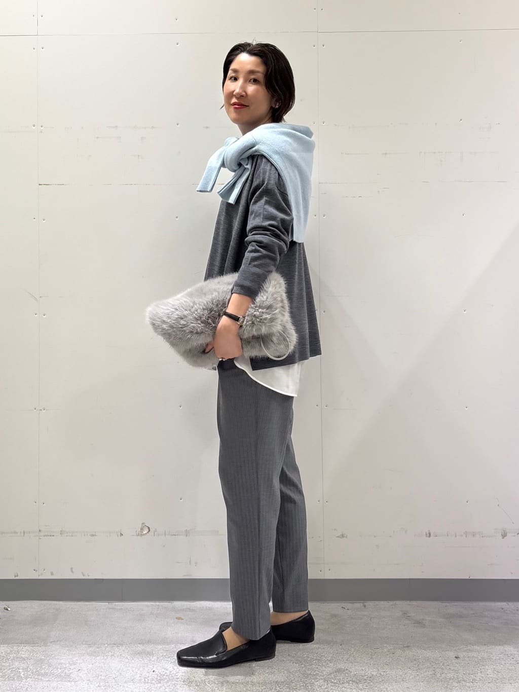 yuriさんの「INDIVI｜【洗える／毛玉になりにくい】エクストラファインウール ハイネックニット」を使ったコーディネート