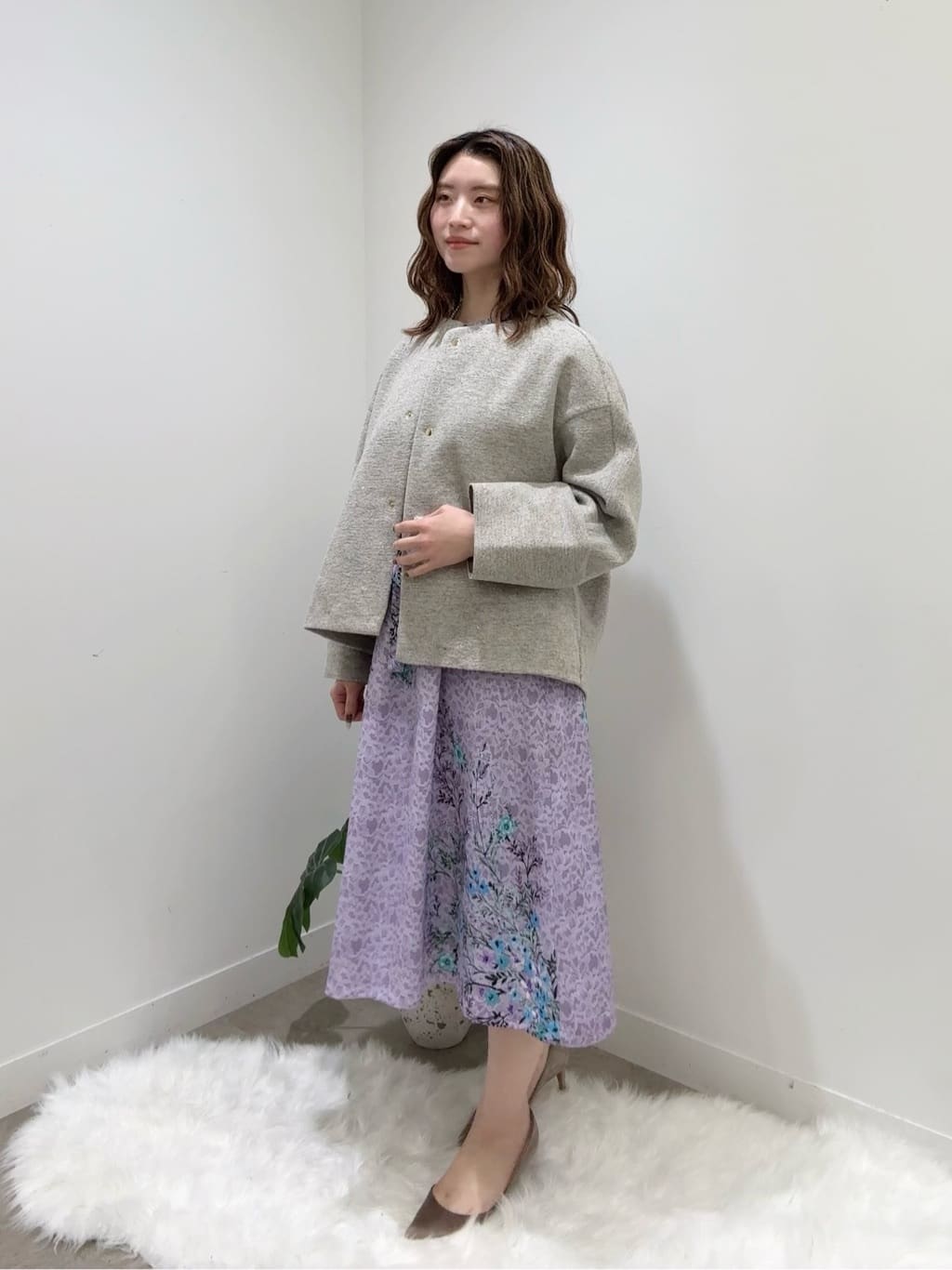 Suma Una本部スタッフさんの「SunaUna｜【co creation and yours／SS～L】レースプリント柄ワンピース」を使ったコーディネート