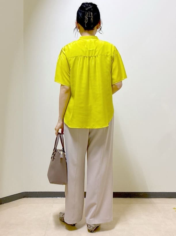  beni_gingerさんの「Reflect｜【選べる5色◎／マシンウォッシュ可】シャーリングデザインブラウス」を使ったコーディネート
