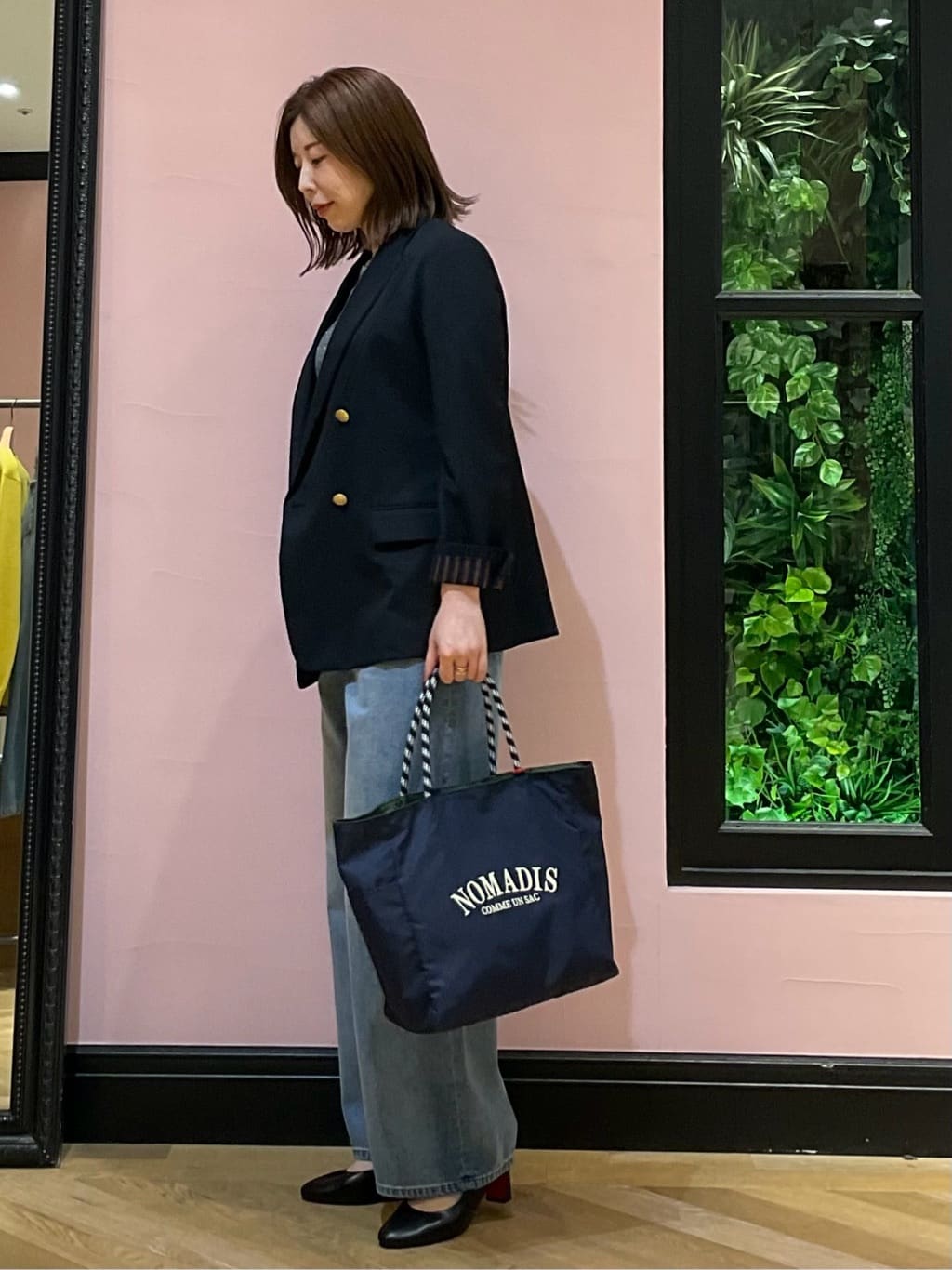 maruさんの「DRESSTERIOR｜ヴィンテージ加工ワイドデニムパンツ」を使ったコーディネート