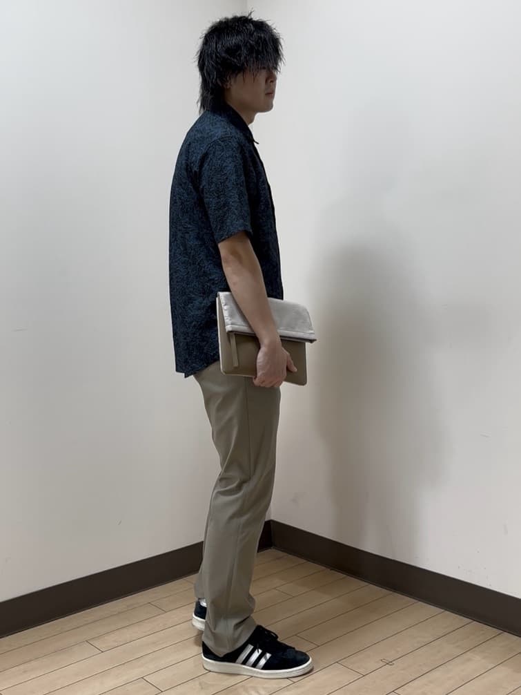 あきやまさんの「TAKEO KIKUCHI｜【2WAY】ショルダー クラッチバッグ」を使ったコーディネート