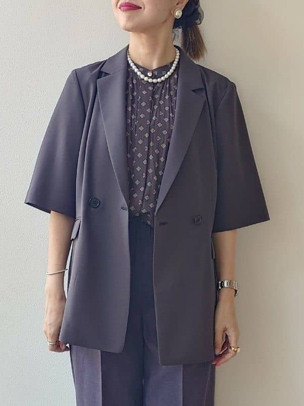 MUTSUKOさんの「UNTITLED｜【UVカット/接触冷感/洗える/テーラード】ライトウェイト ハーフスリーブジャケット」を使ったコーディネート