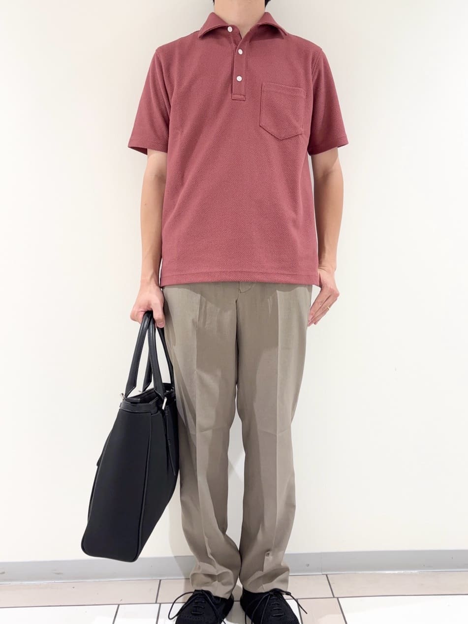 及川さんの「TAKEO KIKUCHI｜【COOL CITY WEAR】アーバンクール パンツ /接触冷感・吸水速乾」を使ったコーディネート