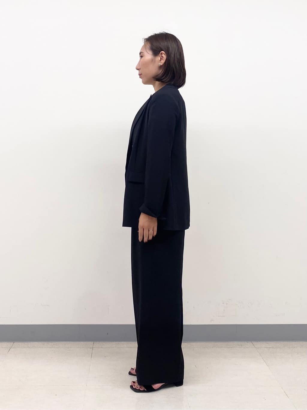 YUKARIさんの「INDIVI｜【軽く羽織れる！】ダブルジャケット」を使ったコーディネート