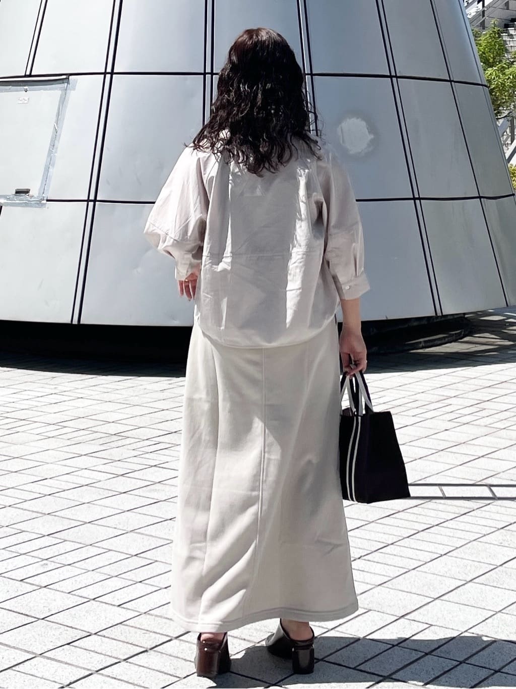 sumicaさんの「OPAQUE.CLIP｜切替フォルムシャツ【洗濯機洗い可】」を使ったコーディネート