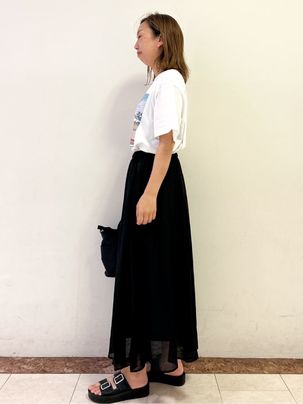 madokaさんの「OPAQUE.CLIP｜風景イラストプリントTシャツ」を使ったコーディネート