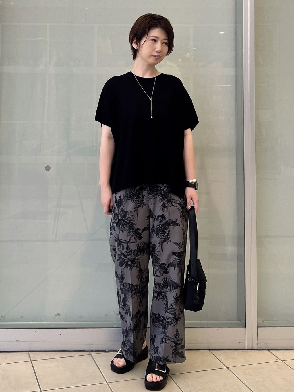 yo-koさんの「OPAQUE.CLIP｜《5色展開／S-LLサイズ》リラクシーメッシュニット【洗濯機洗い可】」を使ったコーディネート