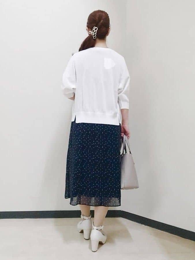 花さんの「Reflect｜【WEB先行カラーあり／マシンウォッシュ可／ナローベルト付き】オフボディツイードチェックワンピース」を使ったコーディネート