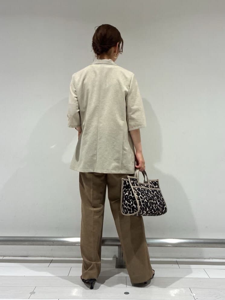 Rinさんの「UNTITLED｜【UV/はっ水/セットアップ可】リラククールパンツ」を使ったコーディネート