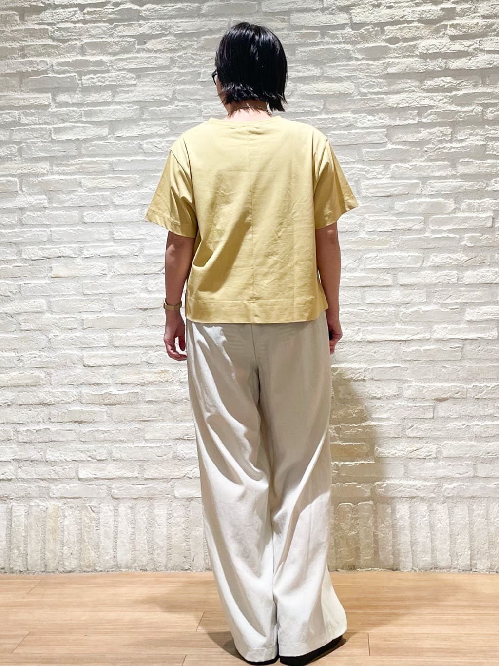 シゲリさんの「OPAQUE.CLIP｜ボリュームソールスポーティサンダル」を使ったコーディネート