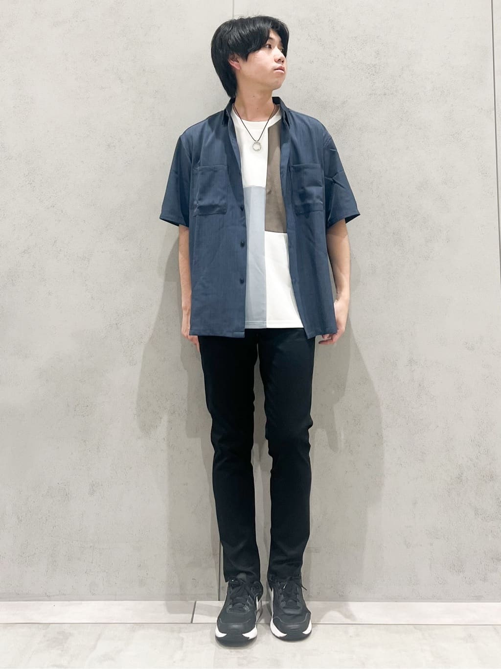 SHI-MAさんの「THE SHOP TK｜ツイルブロッキング 半袖Tシャツ 洗濯機OK」を使ったコーディネート