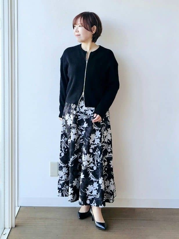 やじまさんの「UNTITLED｜【着回しが効く／オンオフアウター】ウールショートコート」を使ったコーディネート