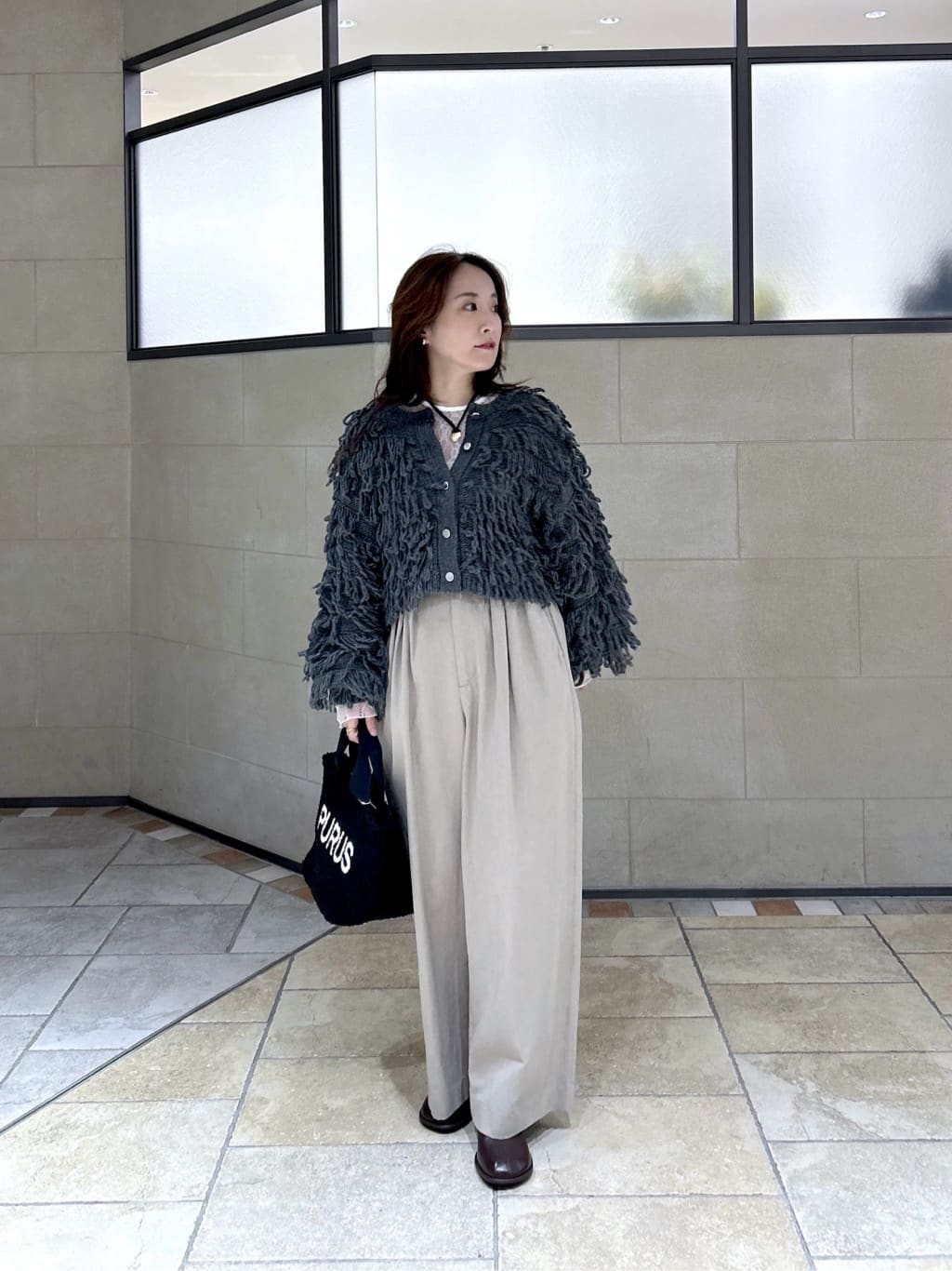 よねさんの「INDIVI｜レースストレッチカットソー」を使ったコーディネート