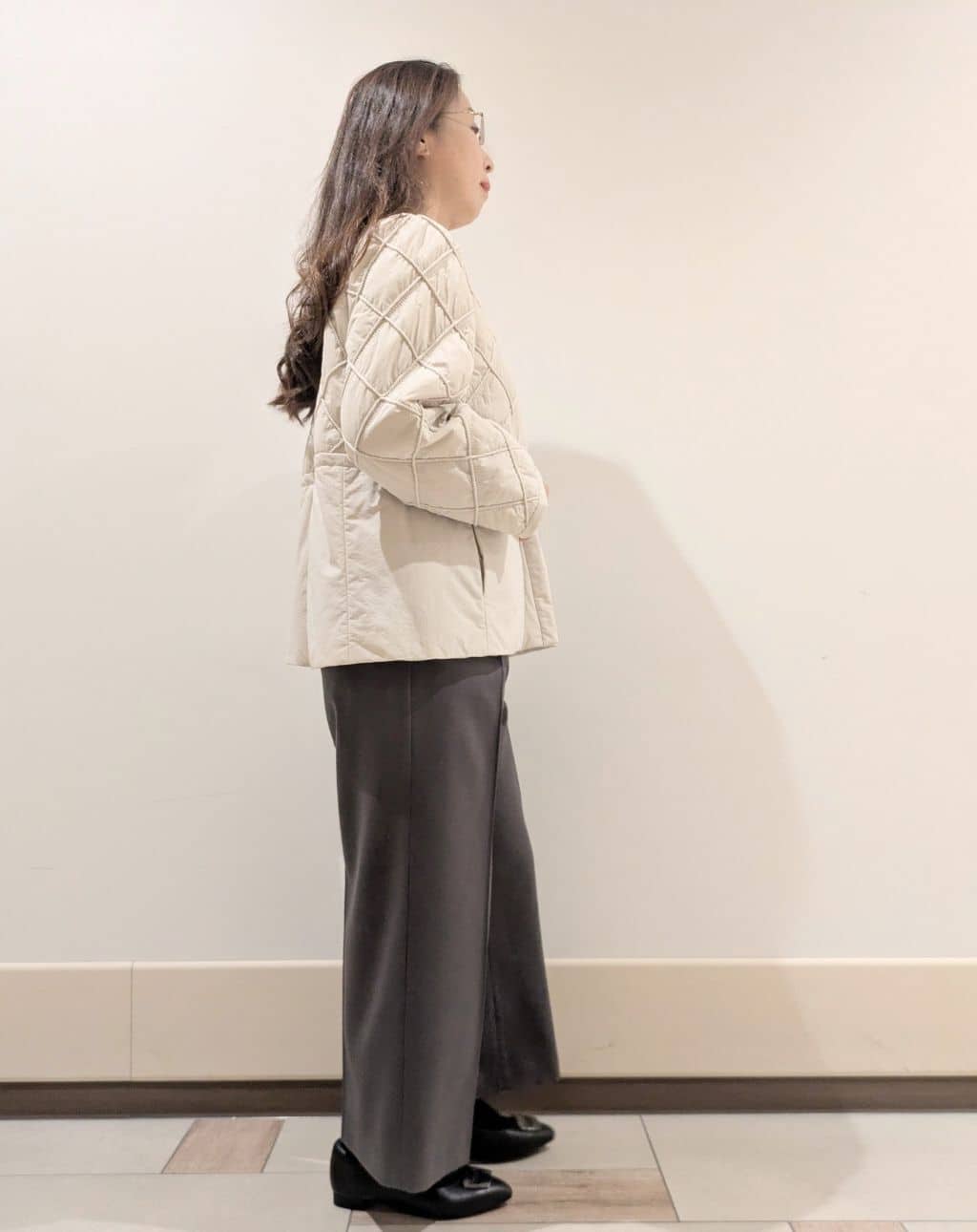 imamiさんの「Reflect｜【気軽な羽織に◎】中綿キルティングショートコート」を使ったコーディネート