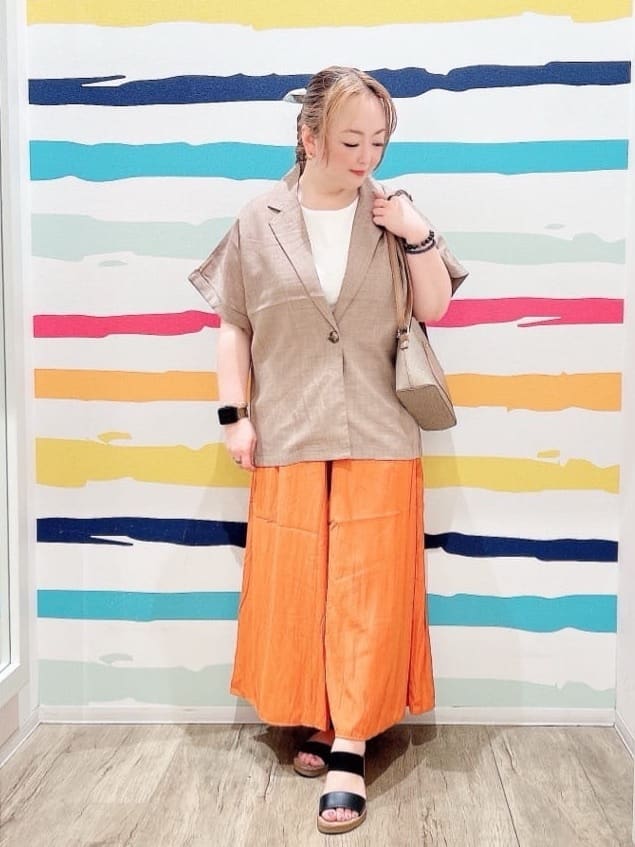 Peeさんの「SHOO･LA･RUE｜【S-LL】さらりと着たい大人のための 麻調半袖ジャケット」を使ったコーディネート
