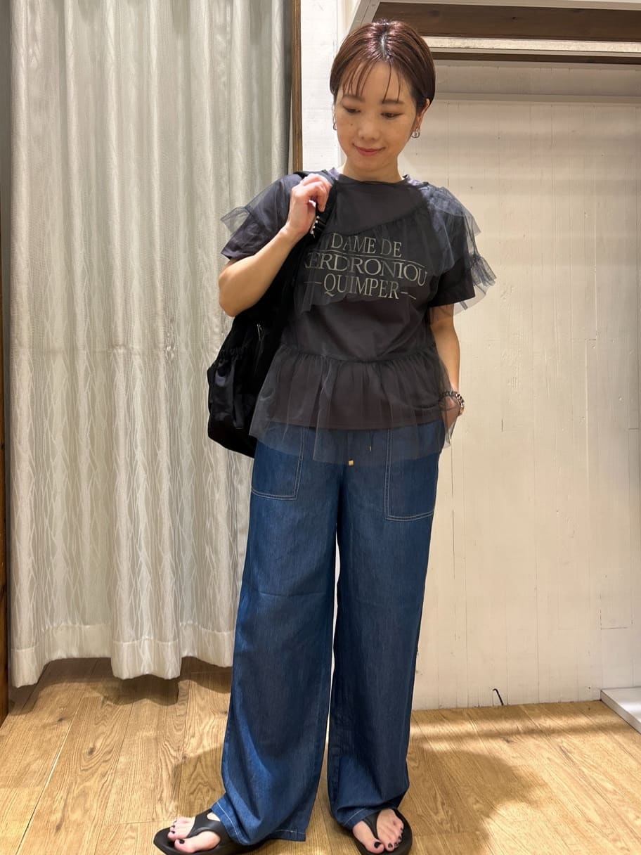 ga_riさんの「THE SHOP TK｜【セットアイテム】チュール&times;ロゴTシャツ/洗える」を使ったコーディネート