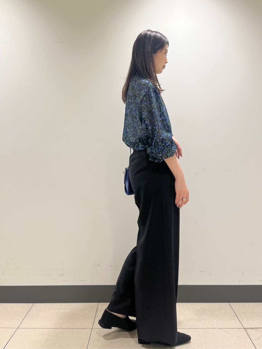 shokoさんの「INDIVI｜【着心地◎！】タックワイドパンツ」を使ったコーディネート
