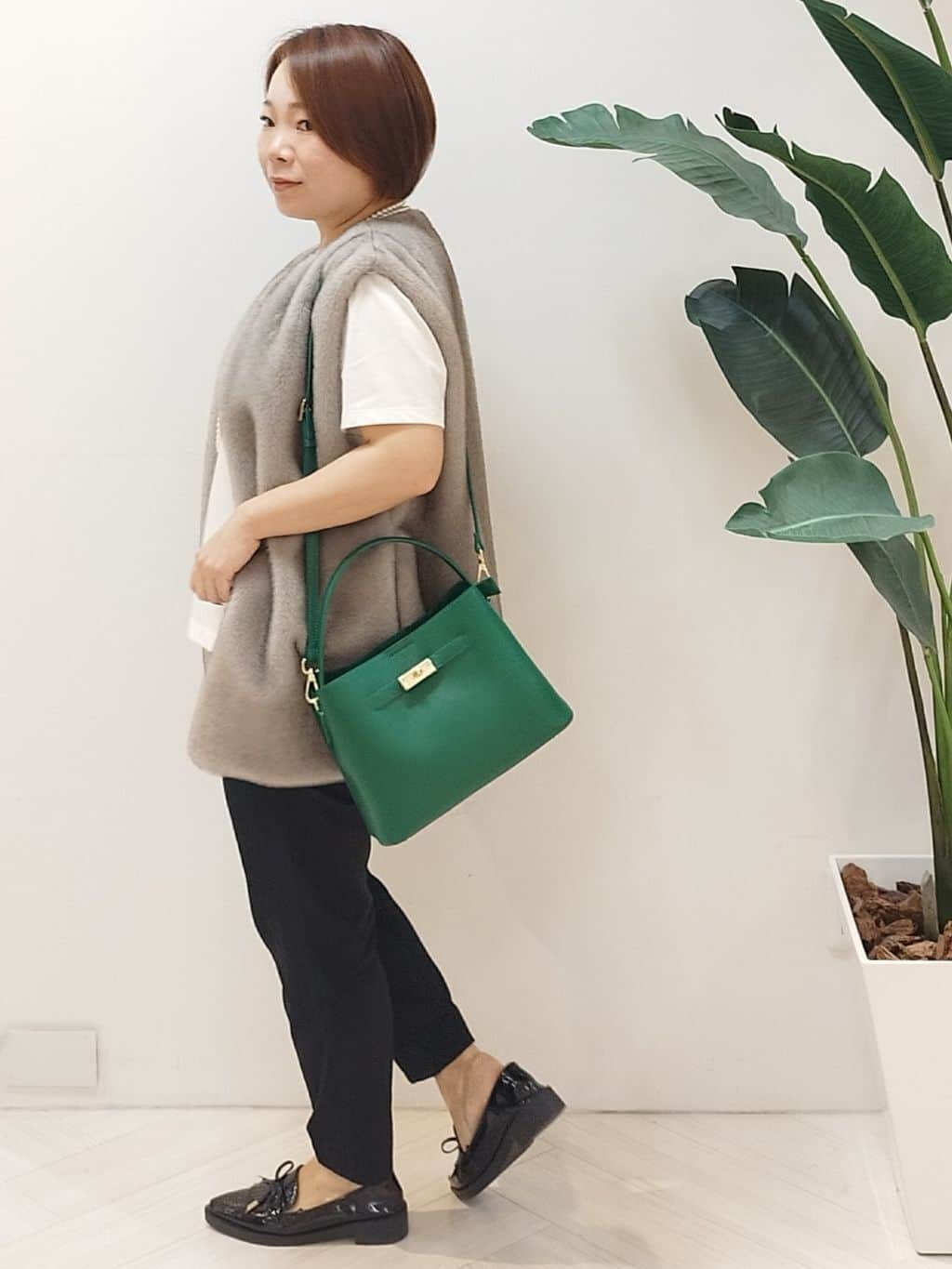 s u g iさんの「UNTITLED｜【ロゴT/プリントT】グラフィックTシャツ」を使ったコーディネート