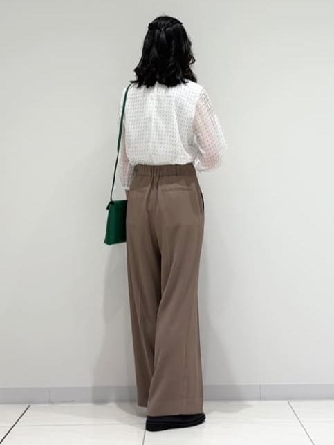 kayoさんの「INDIVI｜フロッキードットブラウス」を使ったコーディネート