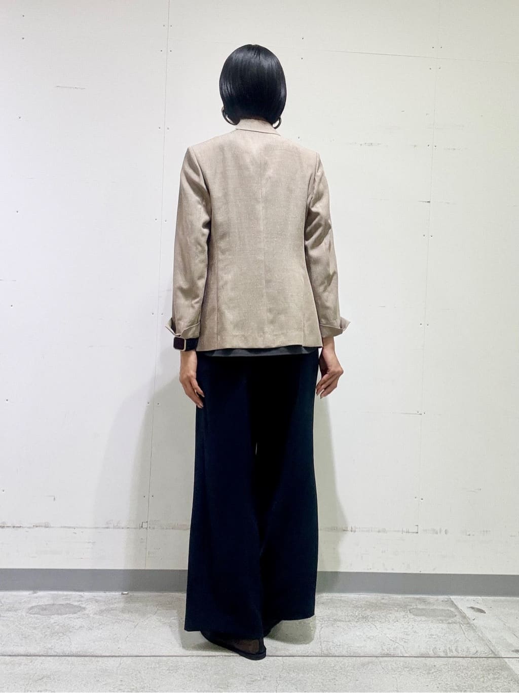 naoさんの「INDIVI｜【着る日傘／遮熱／UVケア】ワイドパンツ」を使ったコーディネート