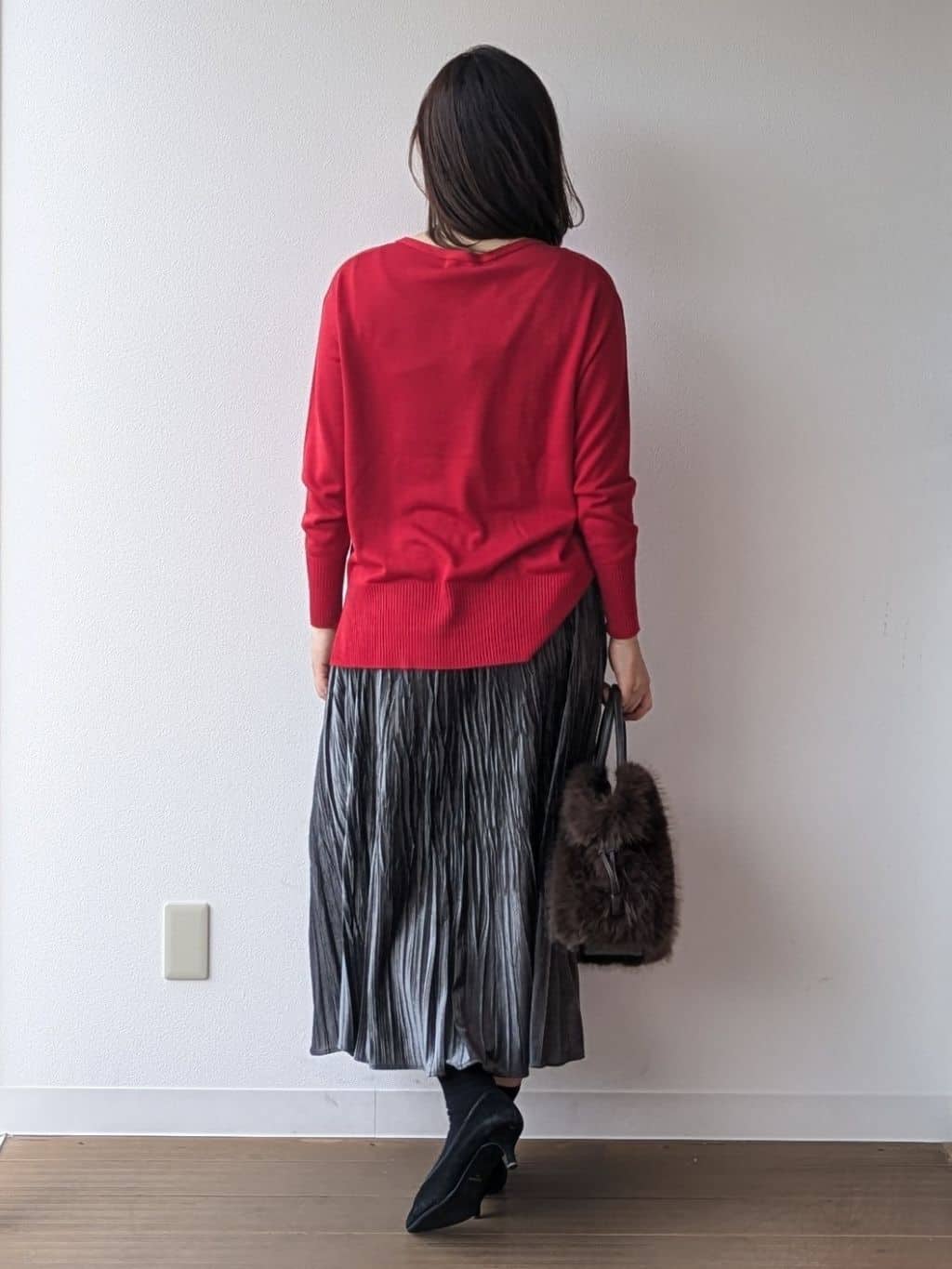 なみきさんの「UNTITLED｜【8色展開/体型カバー】魅せるタイムレスニット」を使ったコーディネート