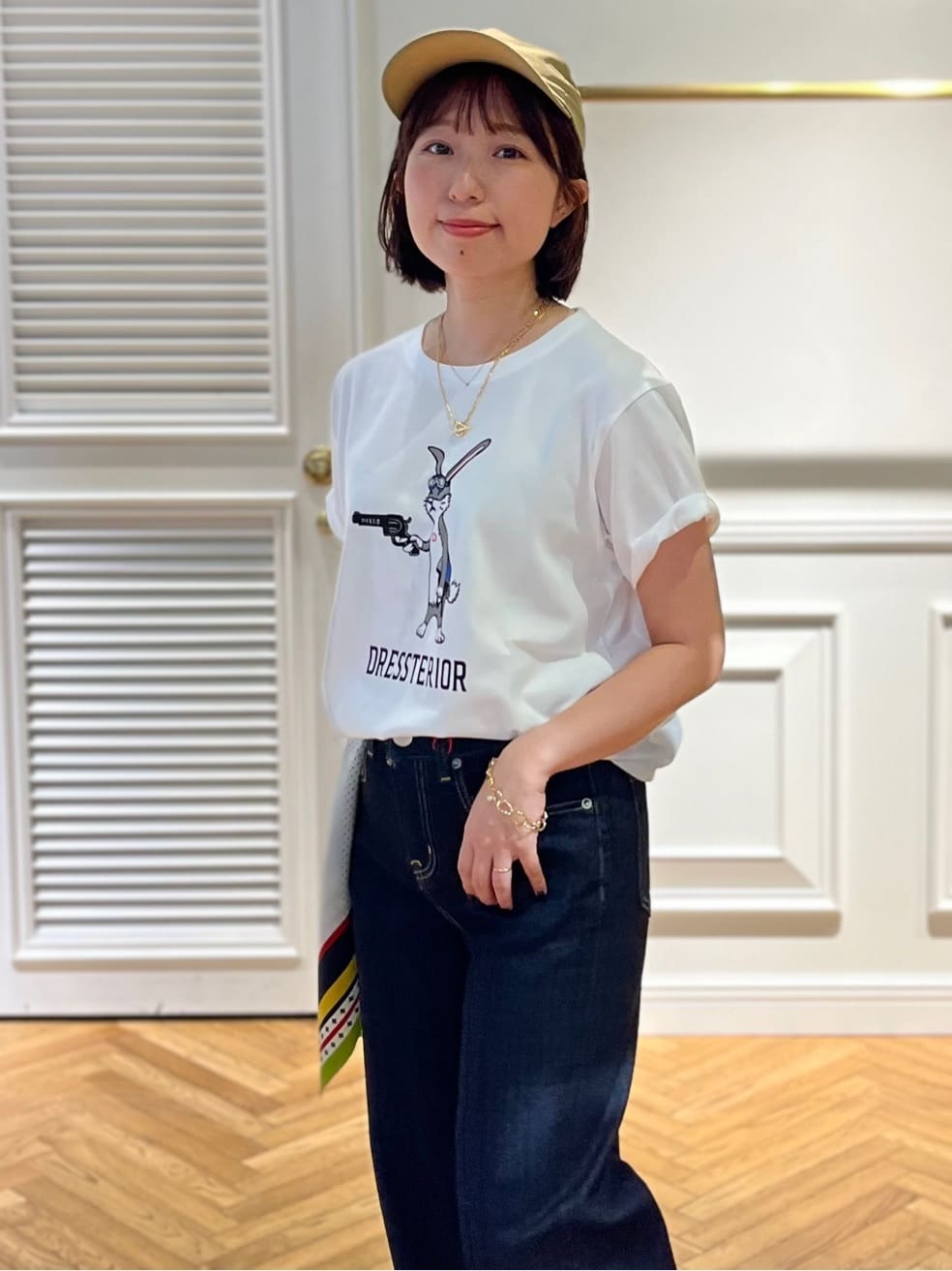 つじ まこさんの「DRESSTERIOR｜チェーンブレスレット」を使ったコーディネート