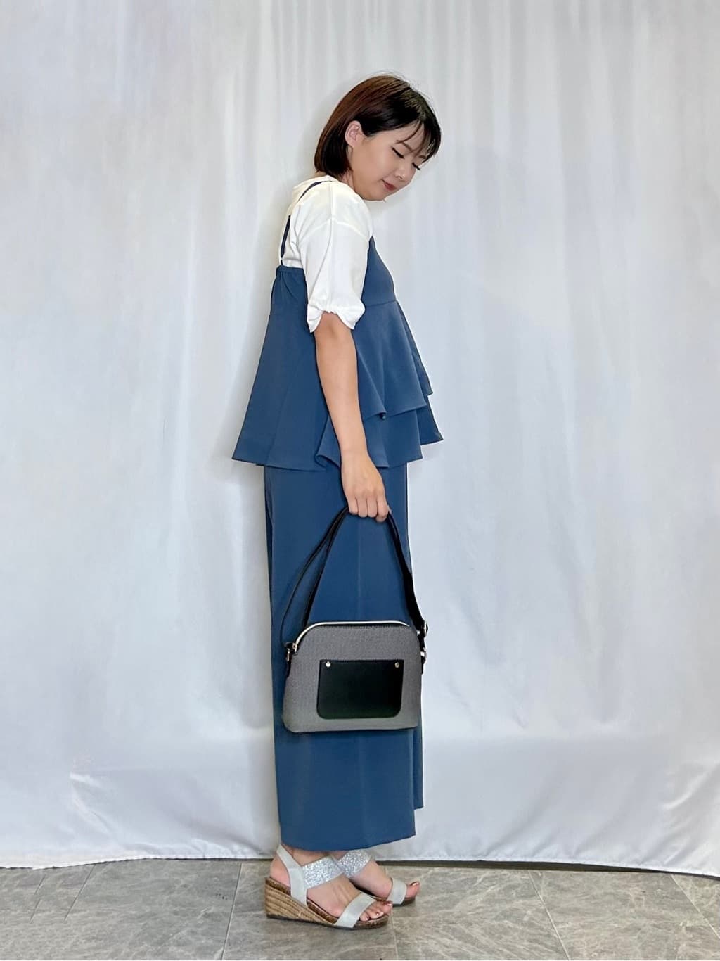 ネリさんの「SHOO･LA･RUE｜【S-LL/セットアップ可/ひんやり】女性らしさ溢れる ティアードキャミソール」を使ったコーディネート