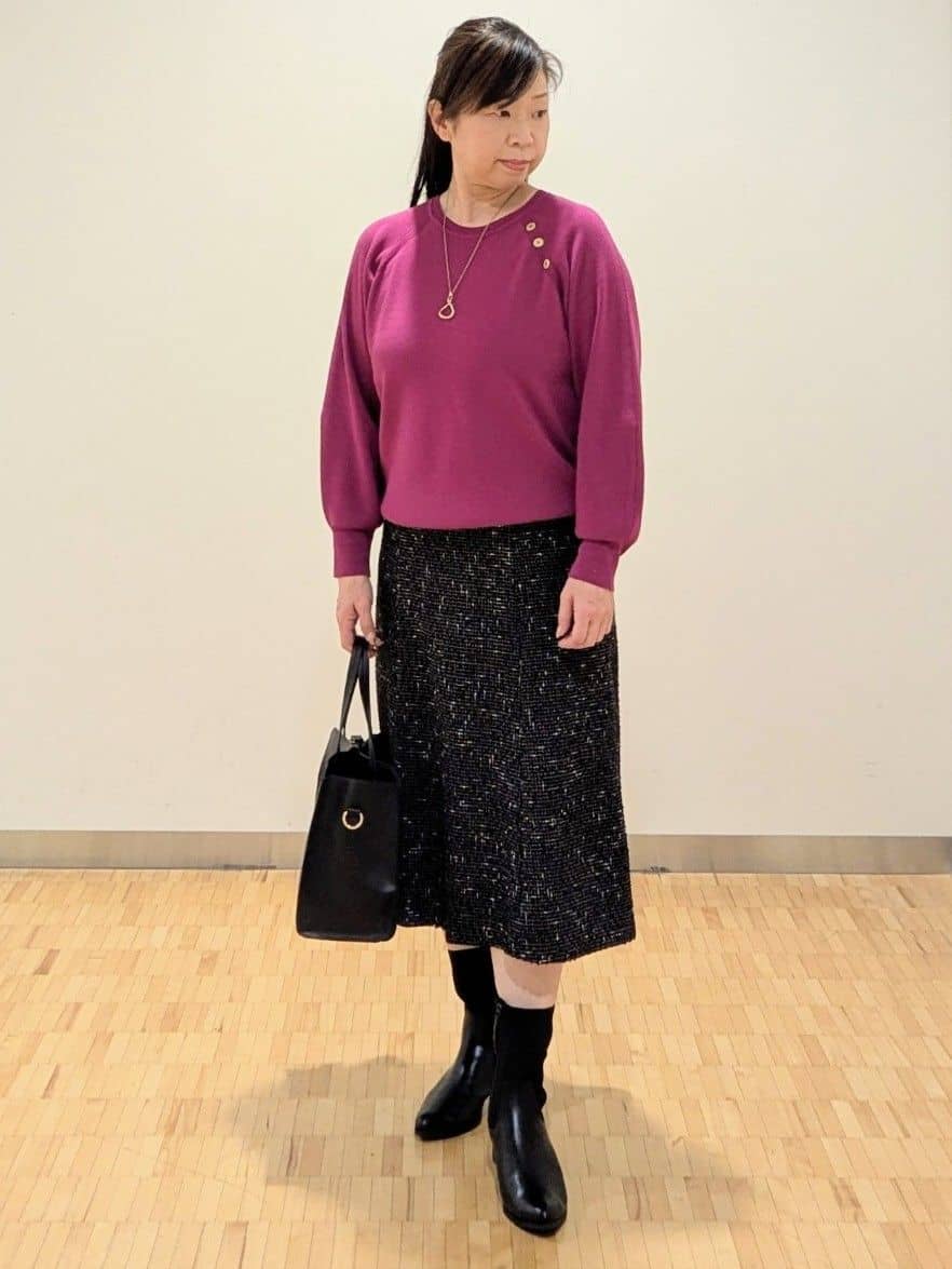 なおさんの「Reflect｜【ゆったり着られる◎】ラグランスリーブニット」を使ったコーディネート