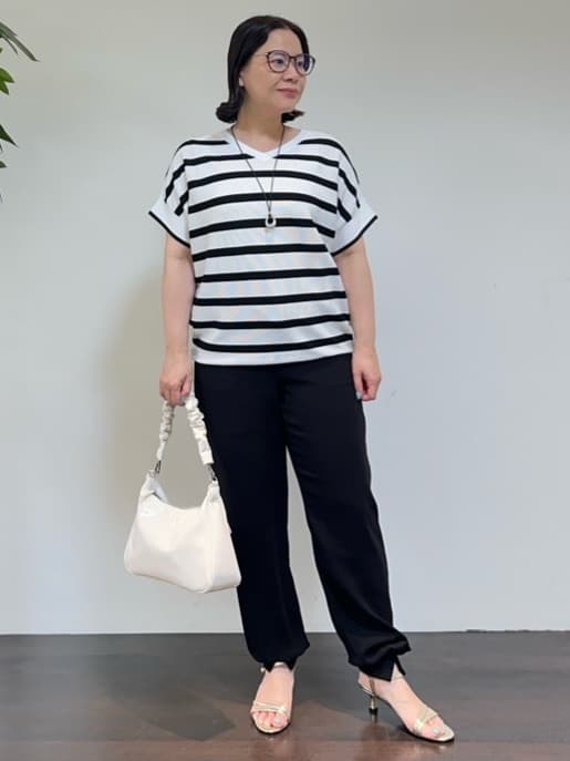 Asamiさんの「UNTITLED｜【吸水速乾/ウエストゴム】バックサテン ジョグパンツ」を使ったコーディネート