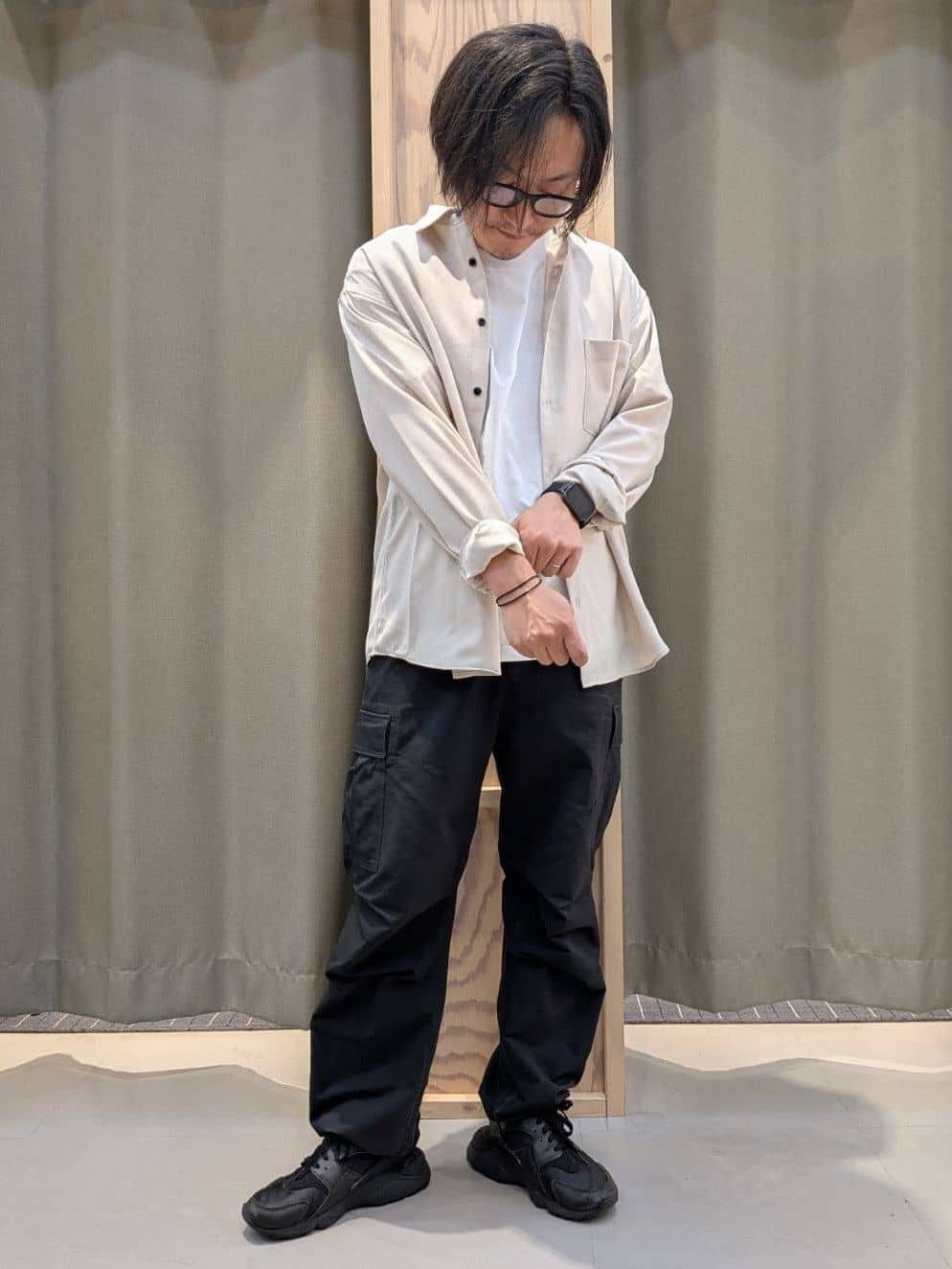 okcさんの「THE SHOP TK｜TECLINO／テクリーノ 長袖オックスシャツ【洗濯機OK】」を使ったコーディネート