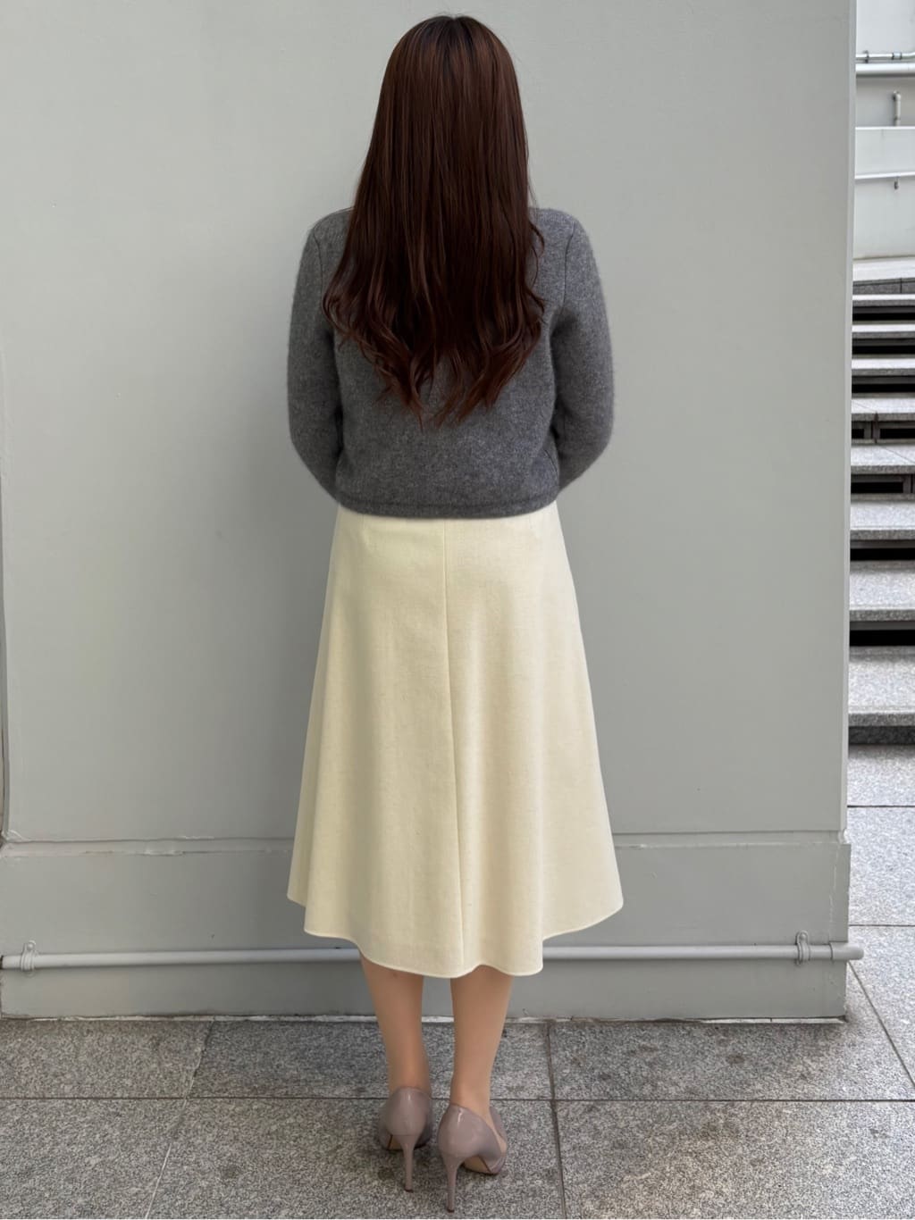 sayaさんの「COUP DE CHANCE｜【手洗い可／日本製／セッ】スェード調フレアスカート」を使ったコーディネート