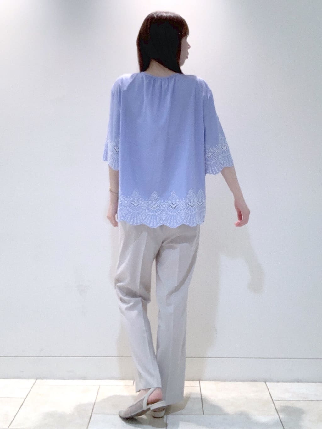 ヤマグチさんの「Reflect｜【マシンウォッシュ可】リネンライクフレアパンツ」を使ったコーディネート