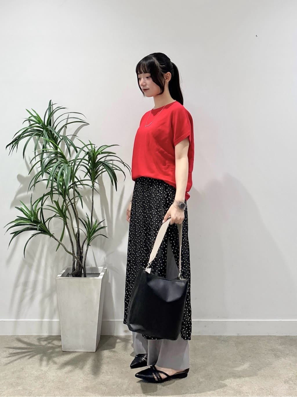 ibukiさんの「INDIVI｜【トレンド感◎】レイヤード レーススカート」を使ったコーディネート